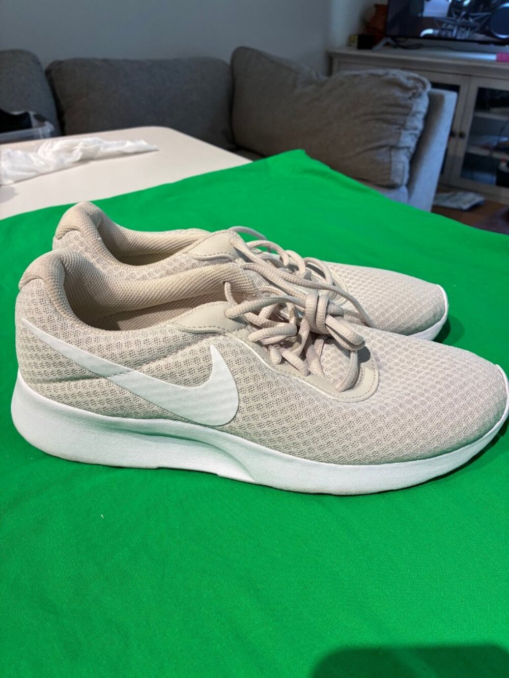 Nike Tanjun Next Nature Women's Shoes US 10 Light Orewood Brown DJ6257-106